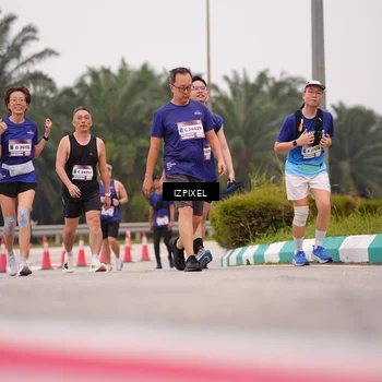 Runner Photo 7535215