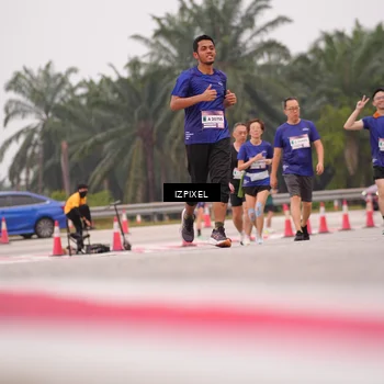 Runner Photo 7535216