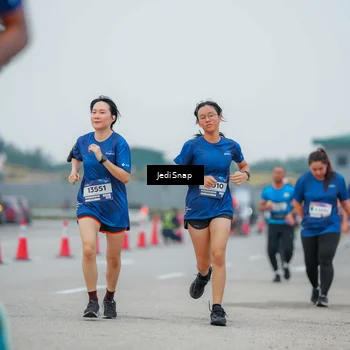 Runner Photo 7535218