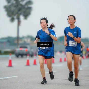 Runner Photo 7535233
