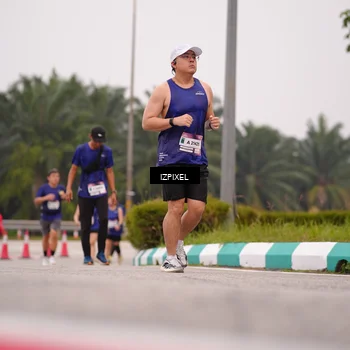 Runner Photo 7535250