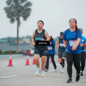 Runner Photo 7535271