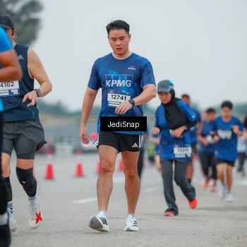 Runner Photo 7535328