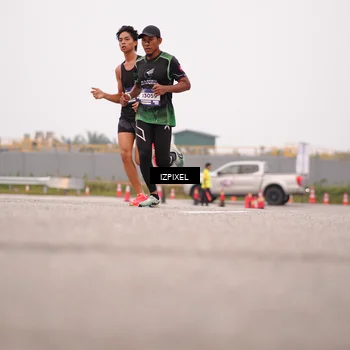 Runner Photo 7535336