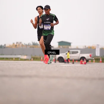 Runner Photo 7535339