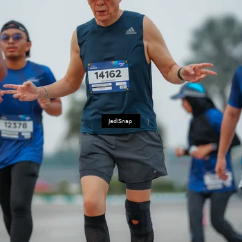 Runner Photo 7535346