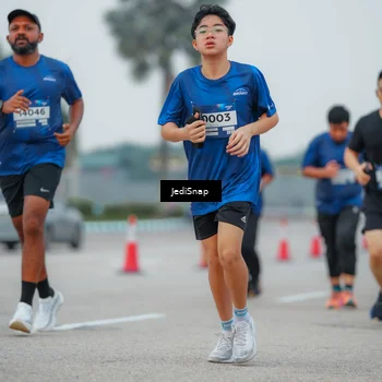 Runner Photo 7535357