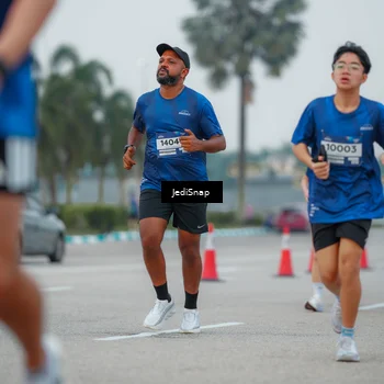 Runner Photo 7535358