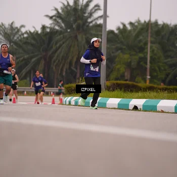 Runner Photo 7535360