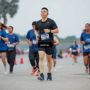 Runner Photo 7535367