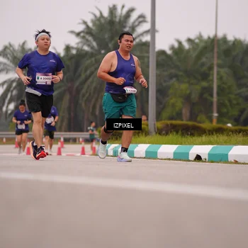 Runner Photo 7535389