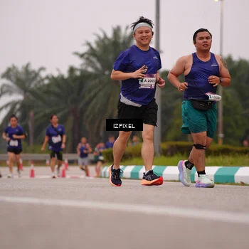 Runner Photo 7535391