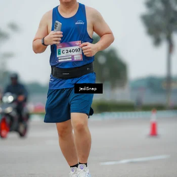 Runner Photo 7535410