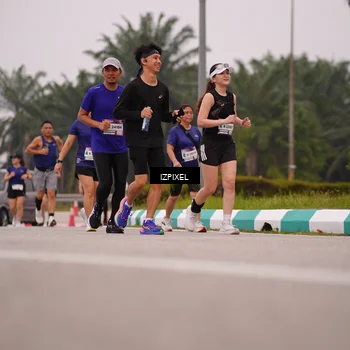Runner Photo 7535425