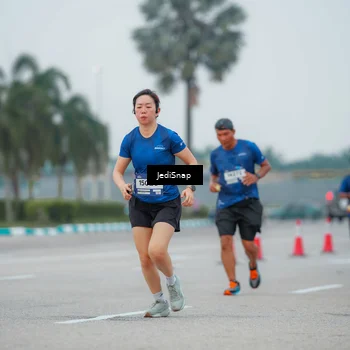 Runner Photo 7535426