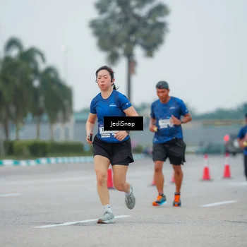 Runner Photo 7535429