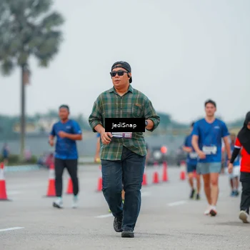 Runner Photo 7535452