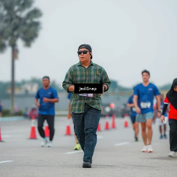 Runner Photo 7535456