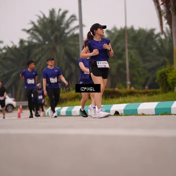 Runner Photo 7535459