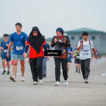 Runner Photo 7535466
