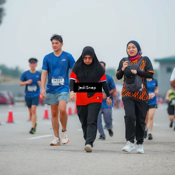 Runner Photo 7535495