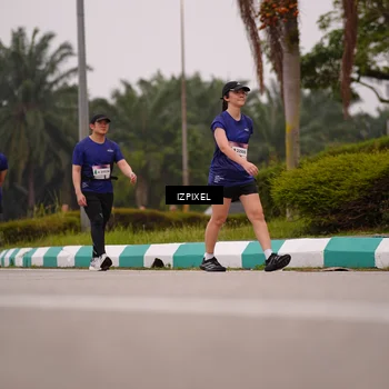 Runner Photo 7535502
