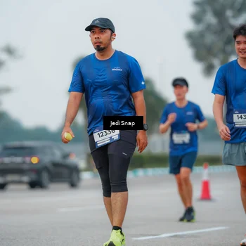 Runner Photo 7535528