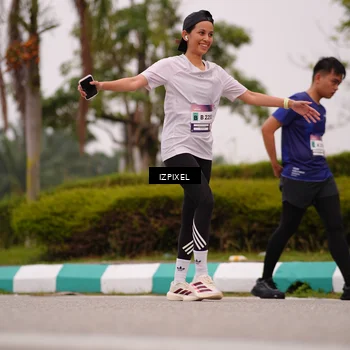 Runner Photo 7535534