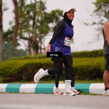 Runner Photo 7535566