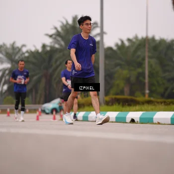 Runner Photo 7535590