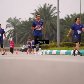 Runner Photo 7535600