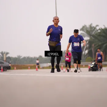 Runner Photo 7535610