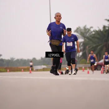 Runner Photo 7535613