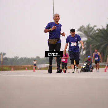 Runner Photo 7535615
