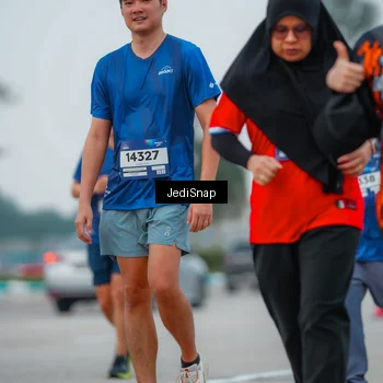 Runner Photo 7535616