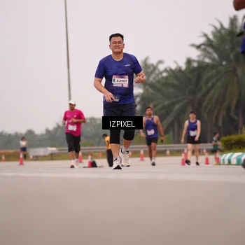 Runner Photo 7535625