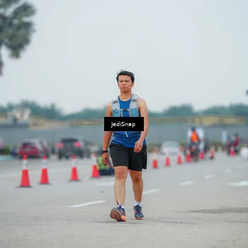 Runner Photo 7535641
