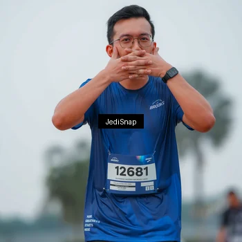 Runner Photo 7535647