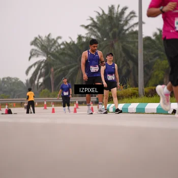 Runner Photo 7535656