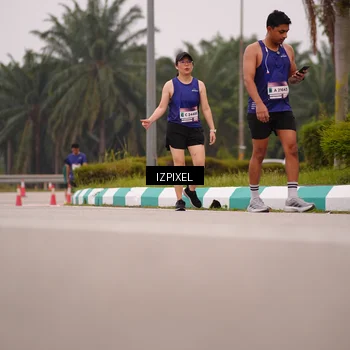 Runner Photo 7535664