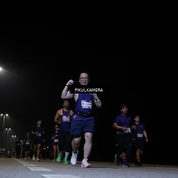 Runner Photo 7535672