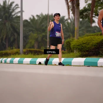 Runner Photo 7535673