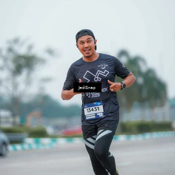 Runner Photo 7535679