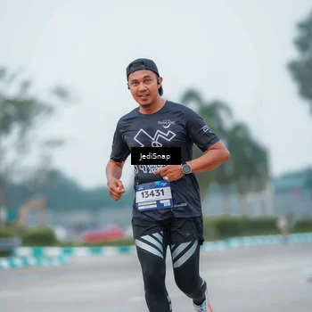 Runner Photo 7535683