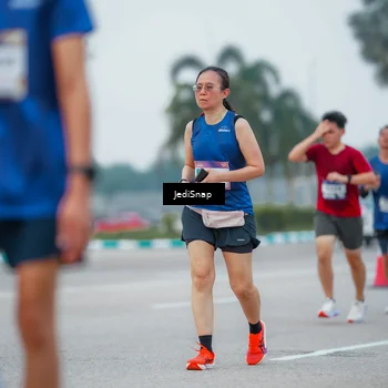 Runner Photo 7535702