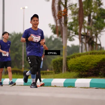 Runner Photo 7535765
