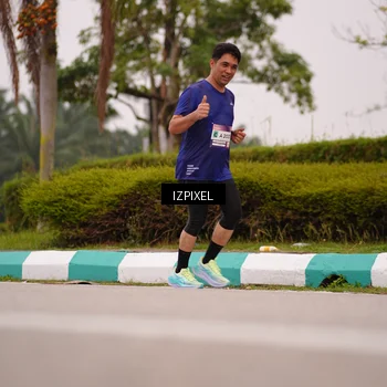 Runner Photo 7535771