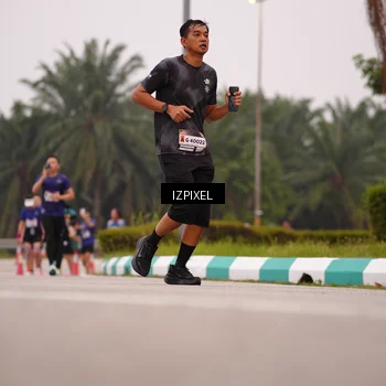 Runner Photo 7535776