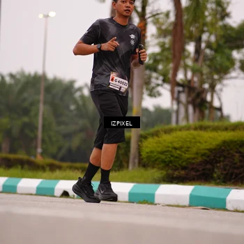 Runner Photo 7535779