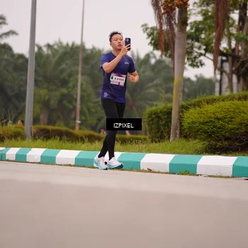Runner Photo 7535793